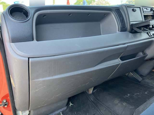 三菱ふそうキャンターアルミバン小型（2t・3t）[写真15]