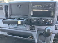 三菱ふそうキャンターアルミバン小型（2t・3t）[写真25]