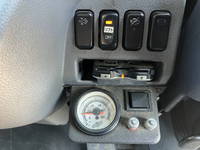 三菱ふそうキャンターアルミバン小型（2t・3t）[写真26]