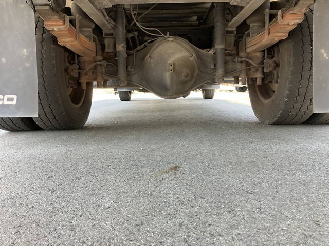 三菱ふそうキャンターアルミバン小型（2t・3t）[写真29]