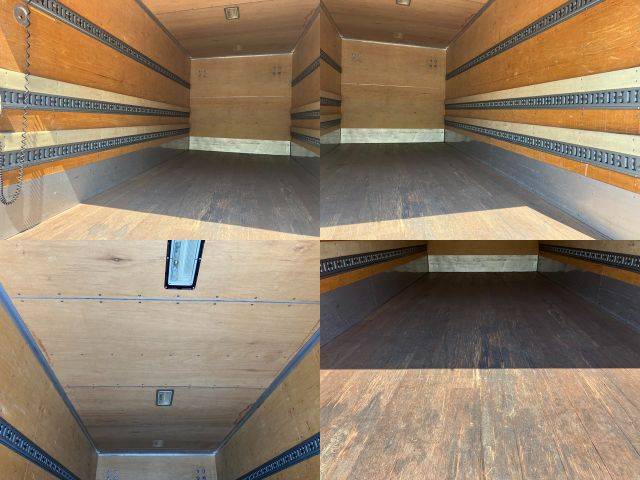 三菱ふそうキャンターアルミバン小型（2t・3t）[写真34]