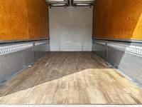 いすゞエルフアルミウイング小型（2t・3t）[写真11]