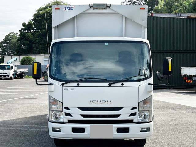 いすゞエルフアルミウイング小型（2t・3t）[写真13]