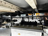 いすゞエルフアルミウイング小型（2t・3t）[写真26]