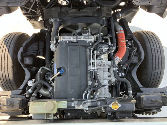 三菱ふそうキャンター平ボディ小型（2t・3t）[写真14]