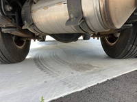 三菱ふそうキャンター平ボディ小型（2t・3t）[写真17]