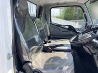 三菱ふそうキャンター平ボディ小型（2t・3t）[写真23]