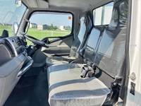 三菱ふそうキャンター平ボディ小型（2t・3t）[写真33]