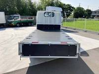 三菱ふそうキャンター平ボディ小型（2t・3t）[写真09]