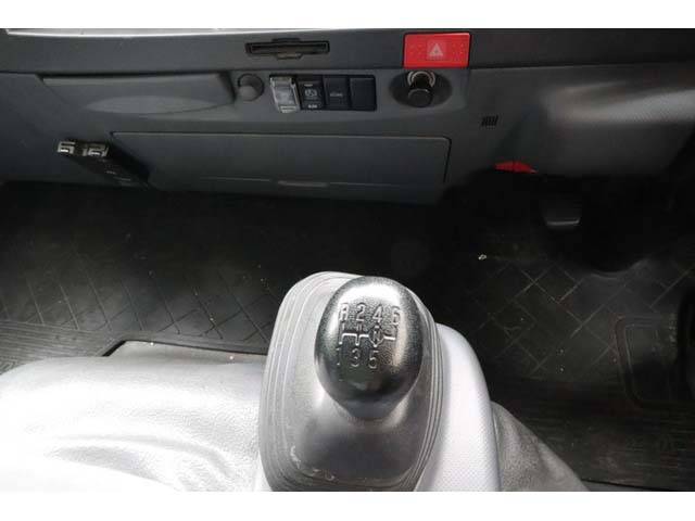 マツダタイタン幌車小型（2t・3t）[写真16]