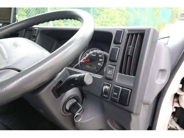 マツダタイタン幌車小型（2t・3t）[写真29]