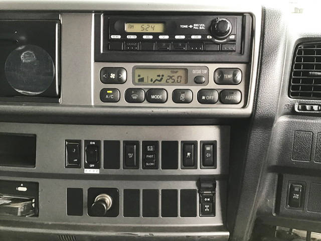 日野プロフィア深ダンプ（土砂禁ダンプ）大型（10t）[写真38]