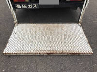 三菱ふそうキャンター平ボディ小型（2t・3t）[写真11]