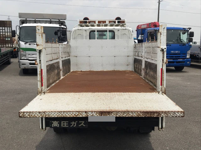 三菱ふそうキャンター平ボディ小型（2t・3t）[写真08]