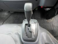 いすゞエルフ冷凍車（冷蔵車）小型（2t・3t）[写真11]