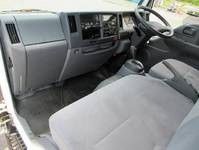 いすゞエルフ冷凍車（冷蔵車）小型（2t・3t）[写真14]