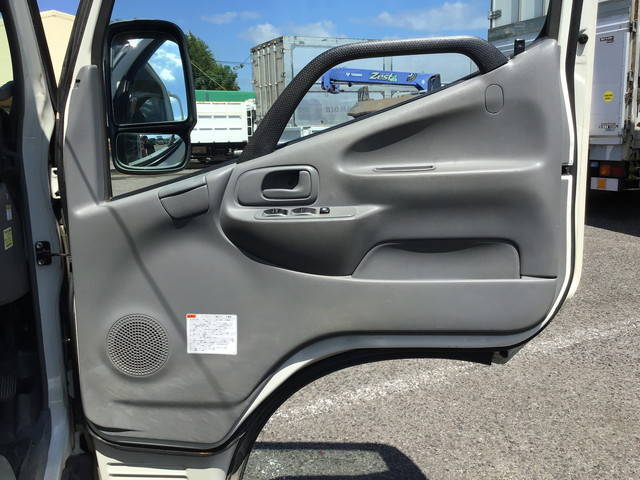 日野デュトロユニック4段小型（2t・3t）[写真29]