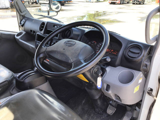 日野デュトロユニック4段小型（2t・3t）[写真34]