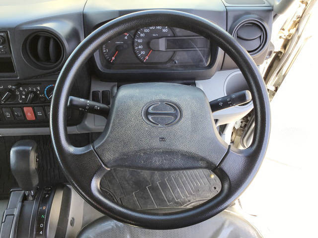 日野デュトロユニック4段小型（2t・3t）[写真36]