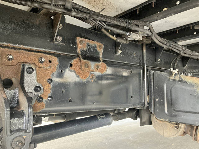 三菱ふそうファイターアルミウイング中型（4t）[写真23]