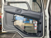 三菱ふそうファイターアルミウイング中型（4t）[写真29]