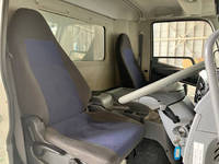 三菱ふそうファイターアルミウイング中型（4t）[写真30]