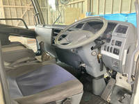 三菱ふそうファイターアルミウイング中型（4t）[写真31]