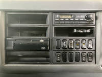 三菱ふそうファイターアルミウイング中型（4t）[写真39]