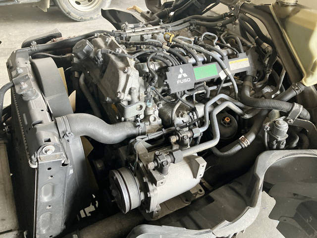 三菱ふそうキャンター冷凍車（冷蔵車）小型（2t・3t）[写真23]