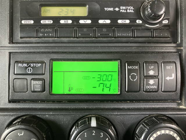 三菱ふそうキャンター冷凍車（冷蔵車）小型（2t・3t）[写真34]