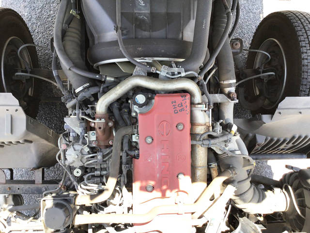 日野レンジャー平ボディ中型（4t）[写真21]