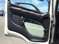 日野レンジャー平ボディ中型（4t）[写真23]