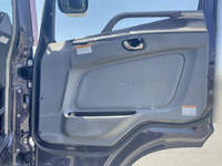 三菱ふそうスーパーグレート冷蔵冷凍ウイング大型（10t）[写真28]