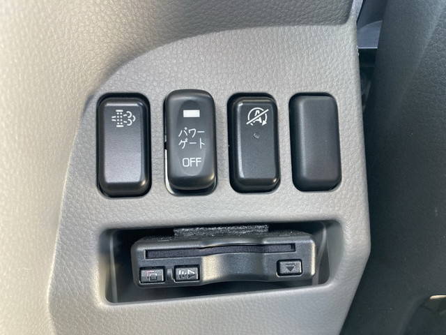 三菱ふそうキャンターユニック5段小型（2t・3t）[写真25]