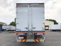 いすゞフォワードアルミウイング増トン（6t・8t）[写真10]