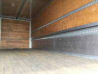 いすゞフォワードアルミウイング増トン（6t・8t）[写真12]