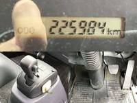 いすゞフォワードアルミウイング増トン（6t・8t）[写真32]