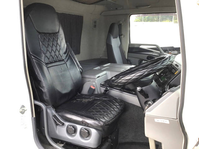 三菱ふそうスーパーグレート冷凍車（冷蔵車）大型（10t）[写真30]