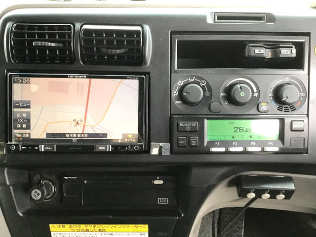 三菱ふそうスーパーグレート冷凍車（冷蔵車）大型（10t）[写真36]