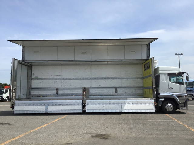 三菱ふそうスーパーグレート冷凍車（冷蔵車）大型（10t）[写真07]