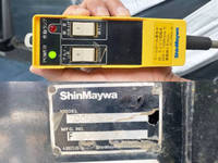 三菱ふそうキャンターコンテナ専用車小型（2t・3t）[写真13]