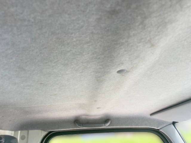 三菱ふそうキャンターコンテナ専用車小型（2t・3t）[写真22]