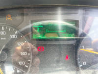 三菱ふそうキャンターコンテナ専用車小型（2t・3t）[写真24]