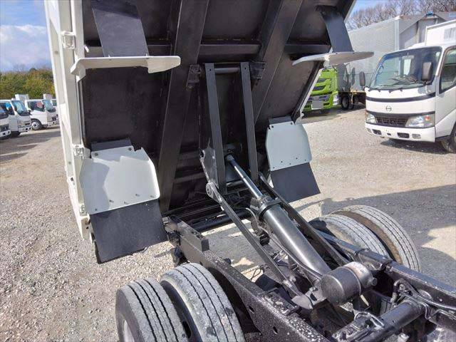 日野デュトロダンプ小型（2t・3t）[写真16]