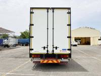 いすゞギガアルミウイング大型（10t）[写真11]