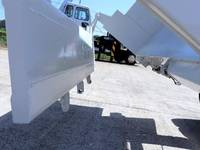 いすゞエルフダンプ小型（2t・3t）[写真14]