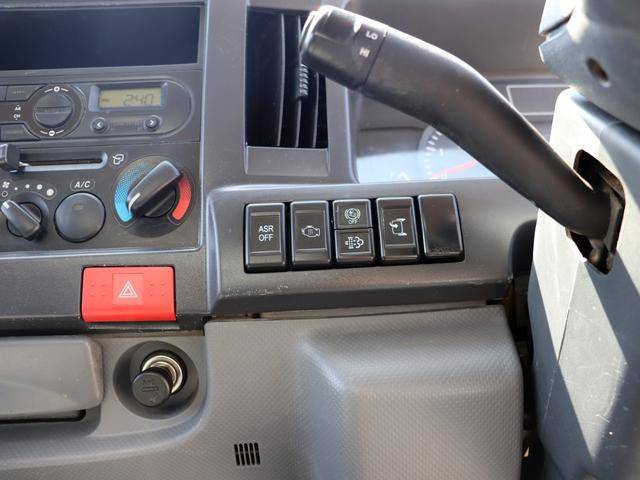 いすゞエルフダンプ小型（2t・3t）[写真28]