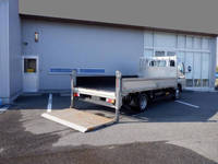 三菱ふそうキャンター平ボディ小型（2t・3t）[写真02]