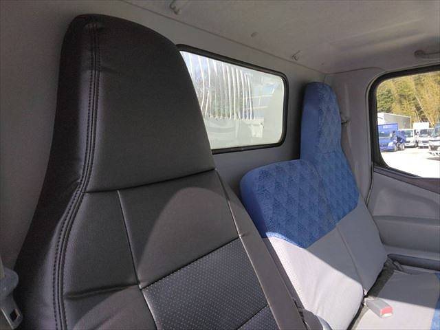 三菱ふそうキャンターダンプ小型（2t・3t）[写真20]