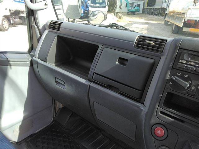 三菱ふそうキャンターダンプ小型（2t・3t）[写真31]